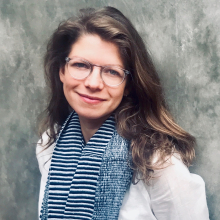 Dr. Tania Islas Weinstein